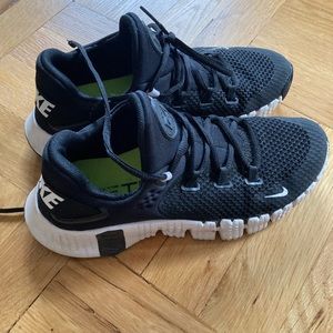 Nike metcon sneaker